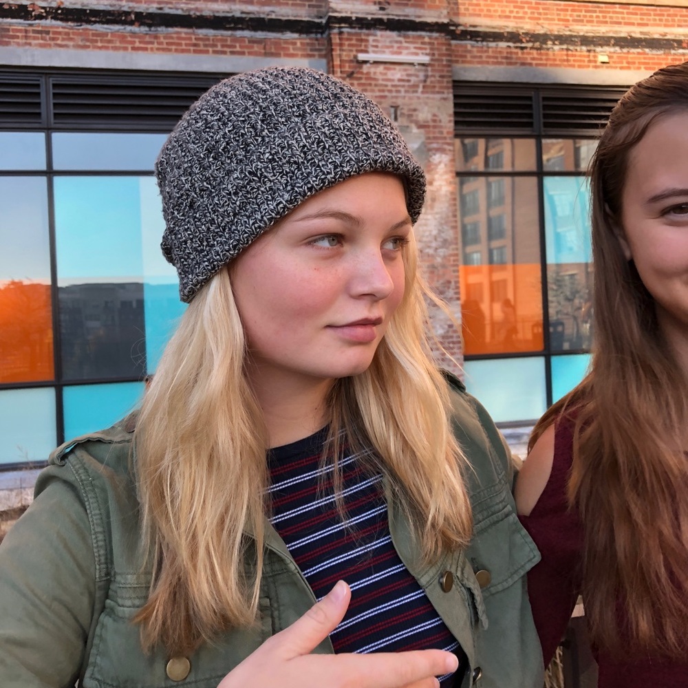 Meet your Posher, Suzy